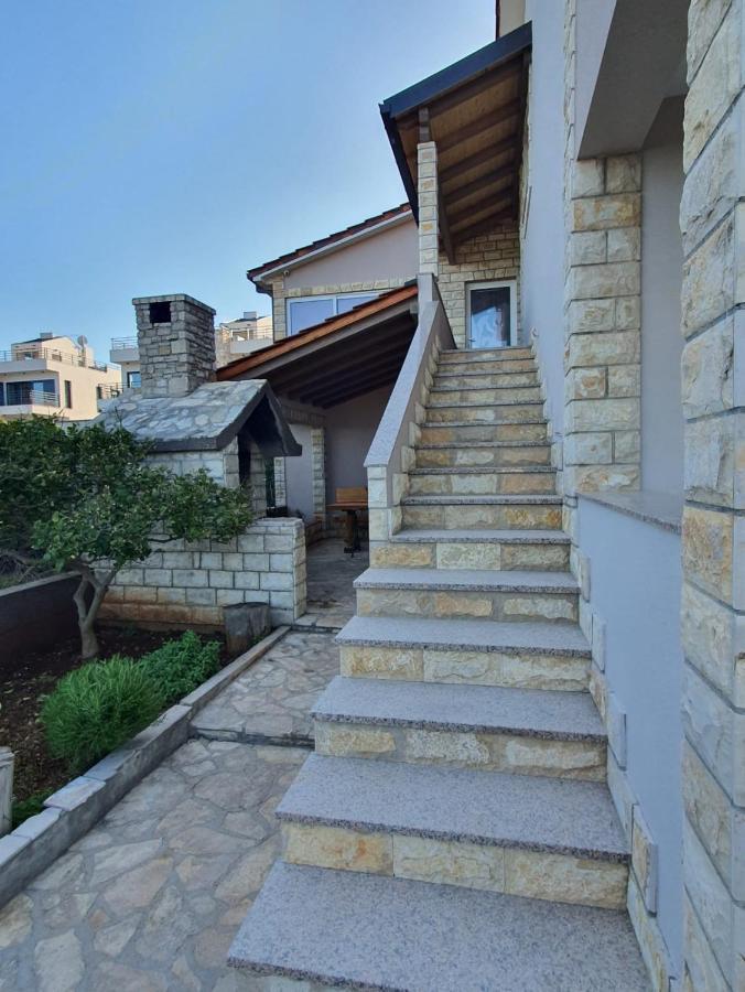 Villa Senka เนชูยัม ภายนอก รูปภาพ